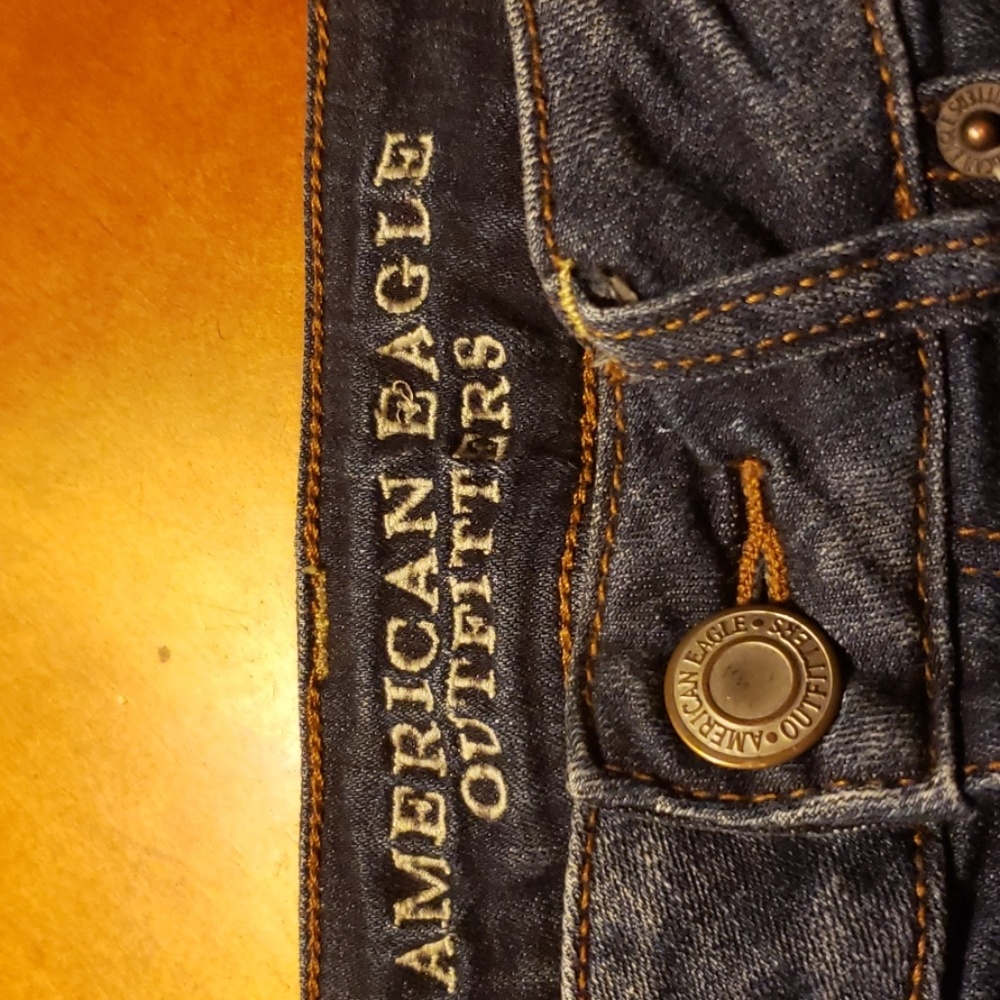 Shorts - Picture 3 of 4